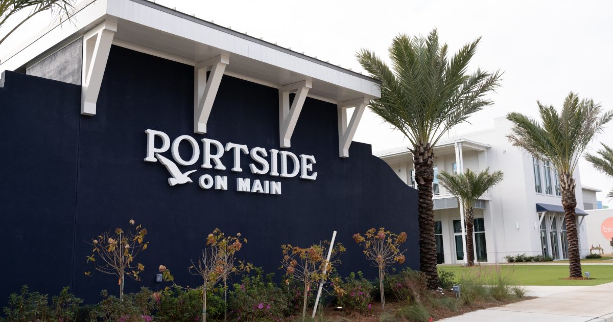 Zachary Thomas Diedrich Live at Portside