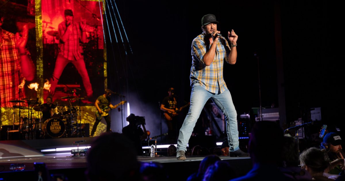Luke Bryan in Concert