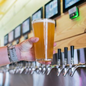 POUR Smart Bar